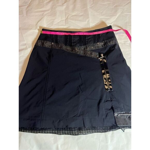 La Femme black short skirt with a grunge look - Picture 3 of 5